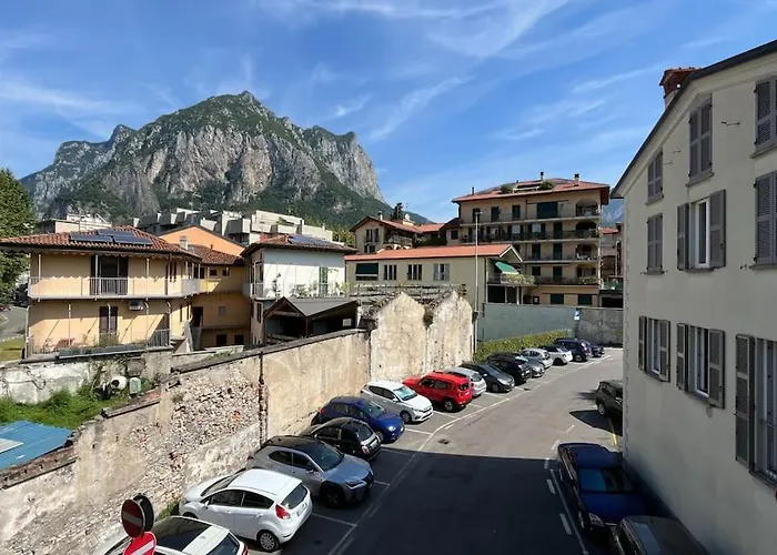 La Casa Azzurra - Affitti Brevi Italia * Лекко