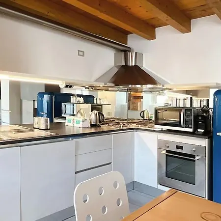 La Casa Azzurra - Affitti Brevi Italia